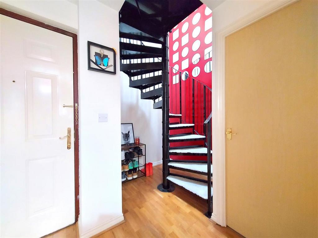Mezzanie Floor