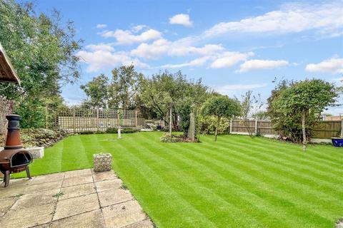 30 Sleaford Road, Cranwell Village, Sleaford, NG34 8BY