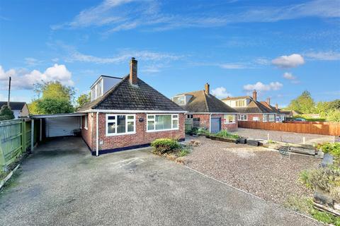 30 Sleaford Road, Cranwell Village, Sleaford, NG34 8BY