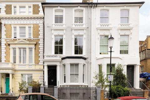 2 bedroom flat for sale, Cambridge Gardens, London, W10