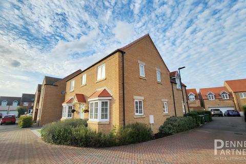 4 bedroom detached house for sale, Magnus Close, Peterborough PE2