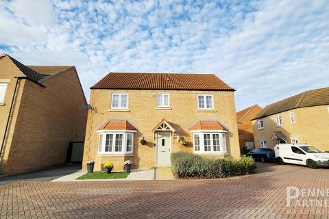 4 bedroom detached house for sale, Magnus Close, Peterborough PE2