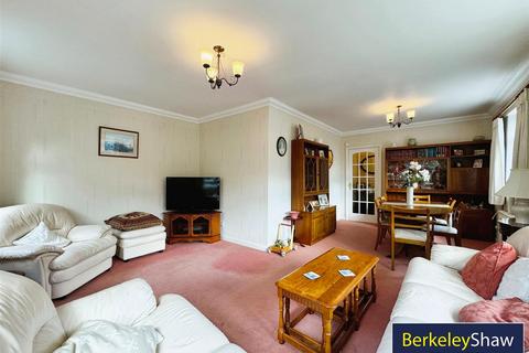 3 bedroom detached bungalow for sale, The Serpentine North, Blundellsands