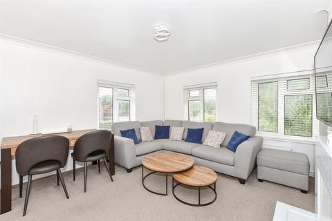 2 bedroom maisonette for sale, The Dingle, West Green, Crawley, West Sussex