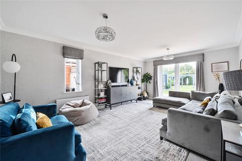 28 River Walk, Fetcham, Leatherhead, KT22 9FF
