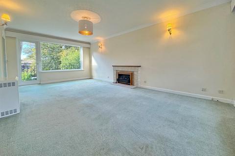 3 bedroom flat to rent, Westbourne