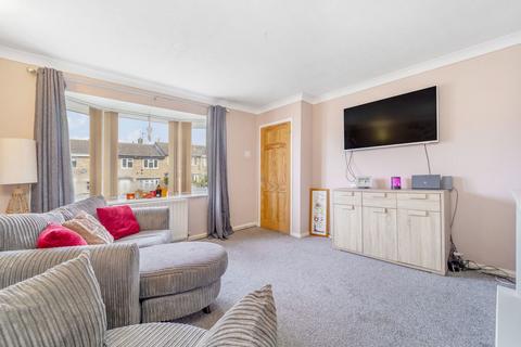 3 bedroom end of terrace house for sale, Joel Square, Sleaford NG34