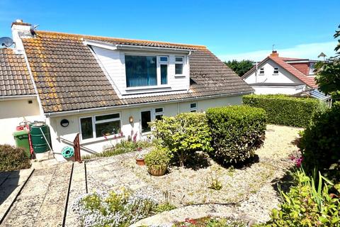 3 bedroom detached house for sale, Route de Picaterre, Alderney