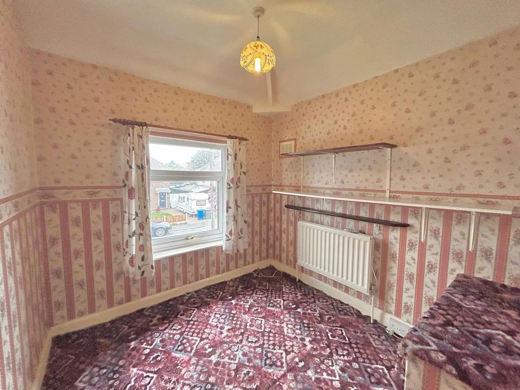Bedroom 2.jpg