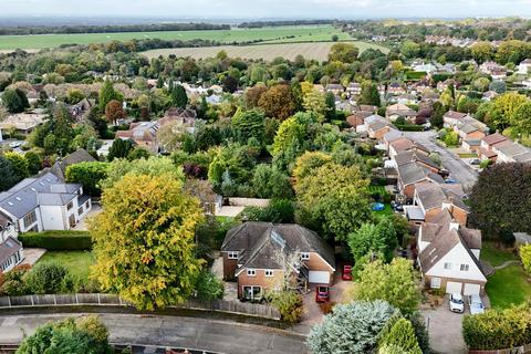 6 bedroom detached house for sale, Beechdene, Tadworth KT20