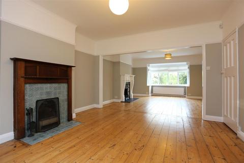 5 bedroom house to rent, Goldstone Crescent, Hove