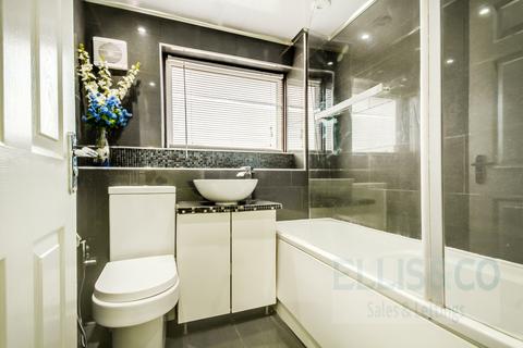38 Dacre Close, Greenford, UB6 9UQ