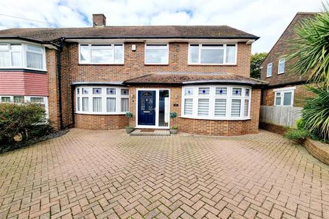 4 bedroom semi-detached house for sale, Wilton Road, Cockfosters, EN4