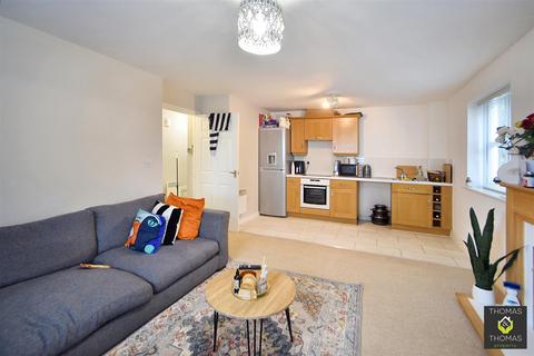 1 bedroom flat for sale, Boughton Way, Gloucester