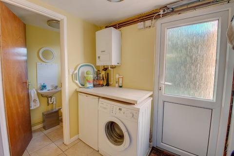 11 Crabtree Drive, Bromsgrove, B61 8NX