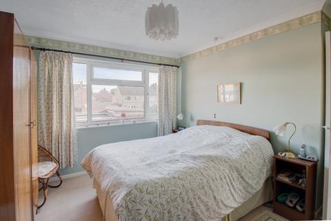 11 Crabtree Drive, Bromsgrove, B61 8NX