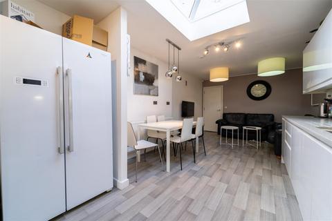 5 bedroom house to rent, Holly Grove, Hubert Road, Birmingham B29