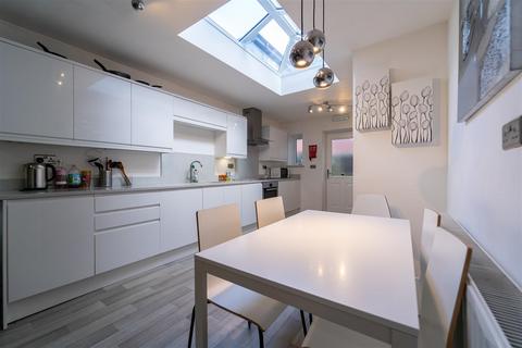 5 bedroom house to rent, Holly Grove, Hubert Road, Birmingham B29