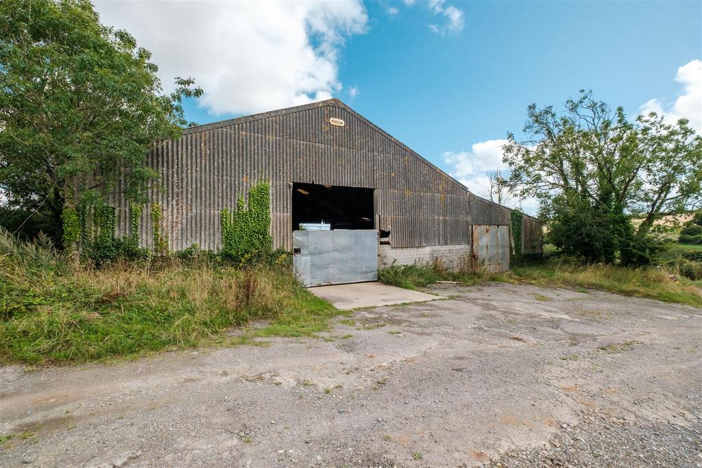 Parry Barn-2.jpg
