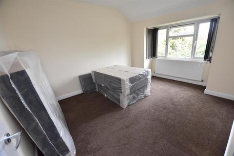 4 bedroom house to rent, Warwards Lane, Birmingham B29