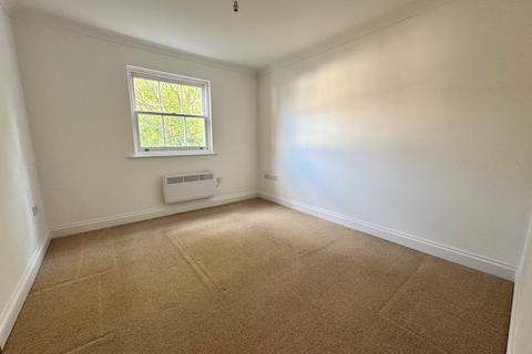 1 bedroom flat to rent, Queen Street, Chelmsford, Essex, CM2