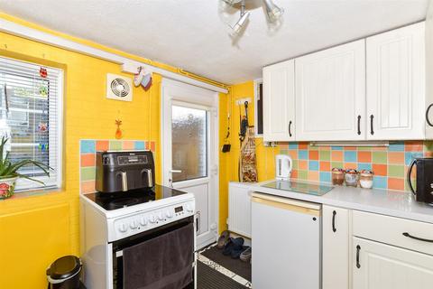 1 bedroom terraced house for sale, Maidstone Road, Headcorn, Kent