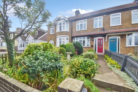 3 bedroom terraced house for sale, Grange Road, Gillingham, ME7