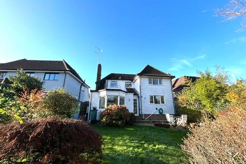 4 bedroom detached house for sale, Turners Mill Road, Haywards Heath, RH16