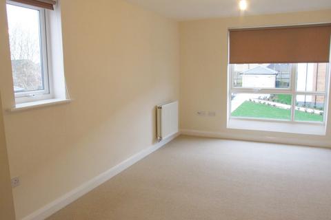 2 bedroom flat to rent, Franklin Avenue, Watford, WD18