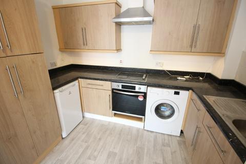 2 bedroom flat to rent, Sandown Lane, Liverpool L15
