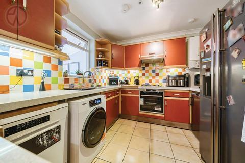157 Victoria Road, Mitcham, CR4 3JD