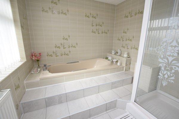 Bath and shower room