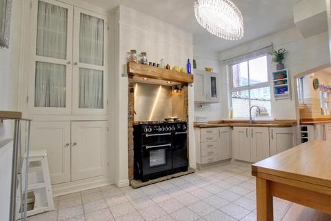 4 bedroom terraced house for sale, Norwood, Beverley