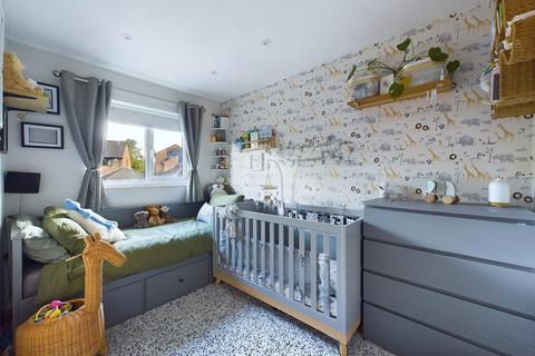 51 Vellum Drive, Carshalton, SM5 2TP