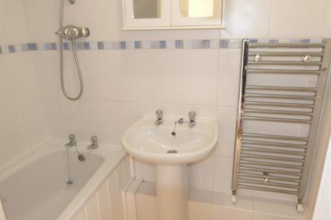 37 Baneberry Road, Gloucester, GL4 6YR