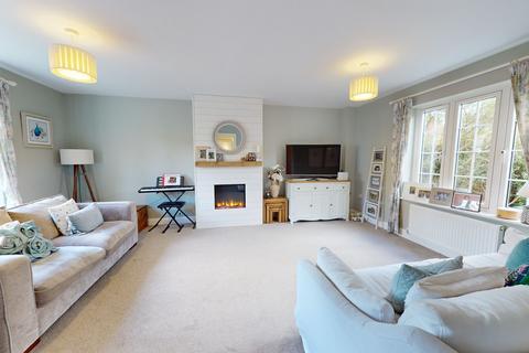 4 bedroom semi-detached house for sale, Field View Lane, Witcombe