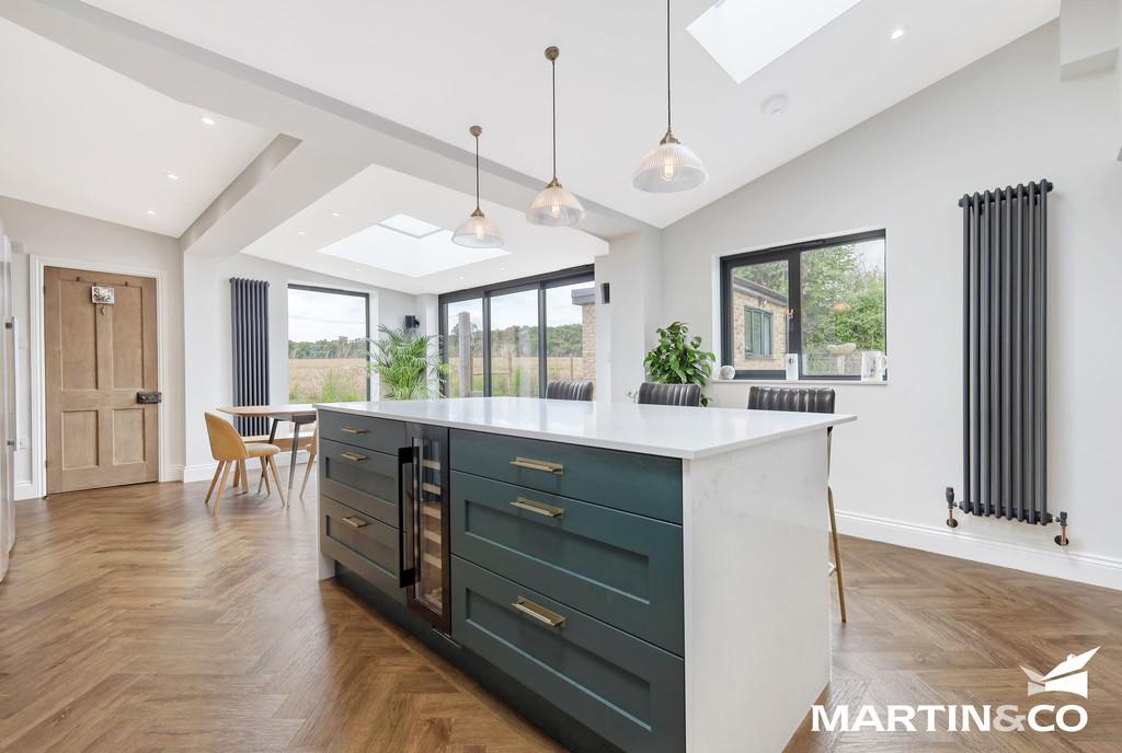 Private Road, Chelmsford 3 bed semidetached house for sale £600,000