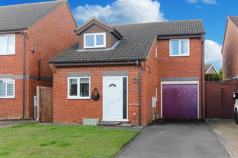 3 bedroom detached house for sale, The Hollies, Wellingborough NN8