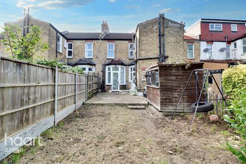 4 bedroom terraced house for sale, Balfour Road, Ilford