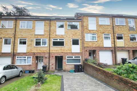 4 bedroom townhouse for sale, Glengall Road, Woodford Green