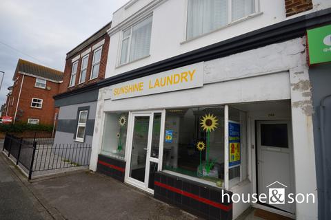 2 bedroom apartment to rent, Sea View Road, Parkstone