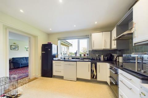 The Laurels Church Road, Alburgh, Harleston, IP20 0DA
