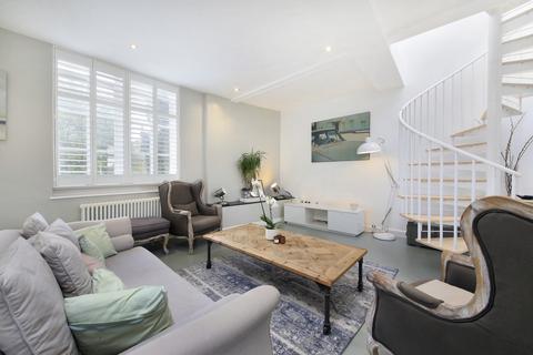 Victorian Heights, Thackeray Road, London