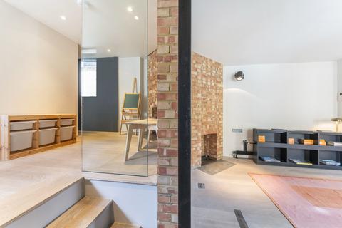 5 bedroom barn conversion for sale, Vernon Yard, Notting Hill, London