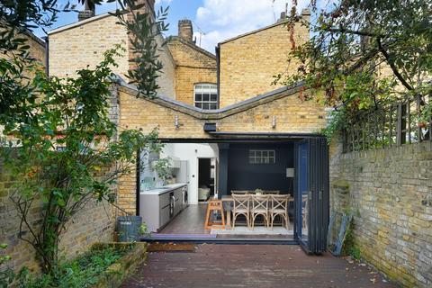 undefined, Roupell Street, London