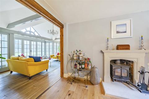 The Old Post Office Perry Hill, Worplesdon, Guildford, GU3 3RF
