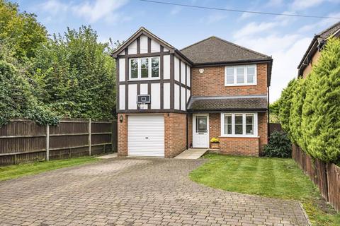 4 bedroom detached house for sale, Woodlands Road, Little Bookham