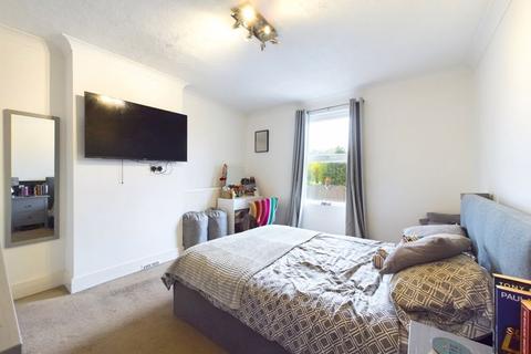 247 Godstone Road, Kenley, CR8 5BP