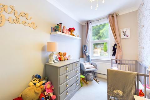 247 Godstone Road, Kenley, CR8 5BP