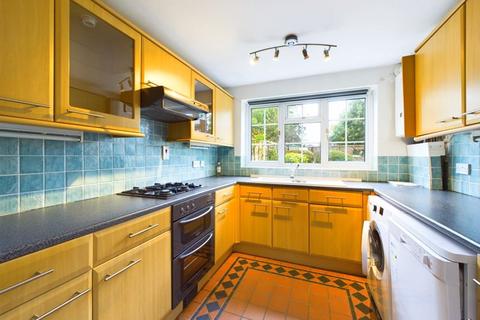 91 Hayes Lane, Kenley, CR8 5JR